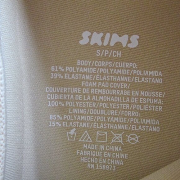 SKIMS Body Underwire Mid Thigh Bodysuit Womens Small Sand Sculpt Shapewear NEW - Picture 6 of 9